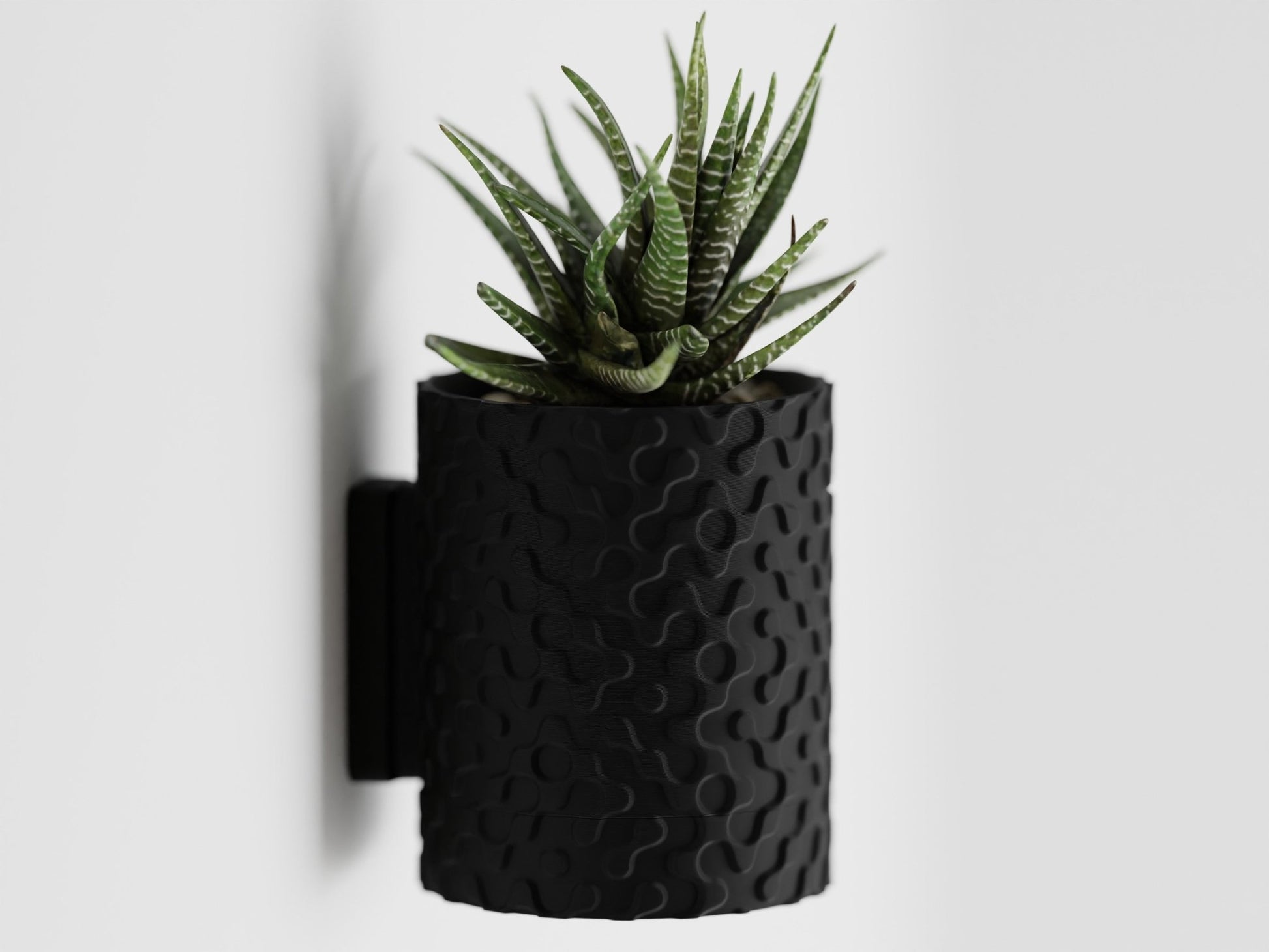 Geo - Wall Mounted Plant Pot With Drip Tray - BLB3D Printing
